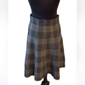 Plaid Gray Women's Skirt size M